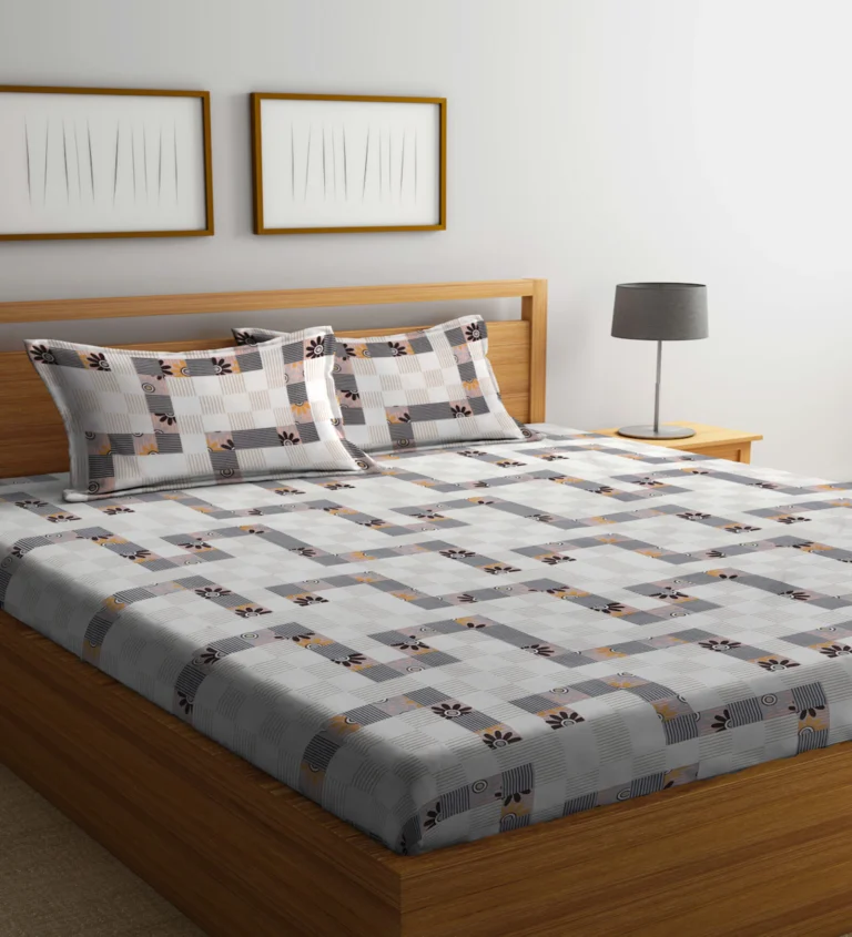 Bold Multicolor Geometric 300 TC Cotton Blend Double Bedsheet with Pillow Covers